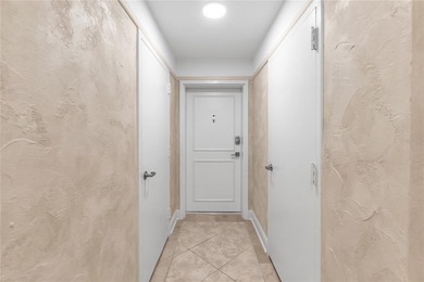 Modern Gulfside Retreat at Privateer South -- 1000 Longboat Club