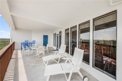 Port Royal 6216 is a true resort experience with Pools, Water