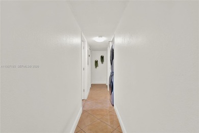 Fantastic apartment, totally remodeled top to bottom in the west