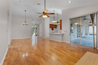 **MOTIVATED SELLER** Welcome to this stunning Palisades