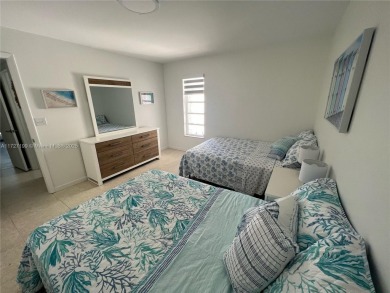 Welcome to Faro Blanco! Located on the city of Marathon in the