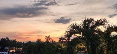 Impeccable Waterfront 3BR, 2.5BA Bay Colony end-unit condo with