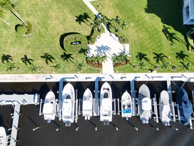 Impeccable Waterfront 3BR, 2.5BA Bay Colony end-unit condo with