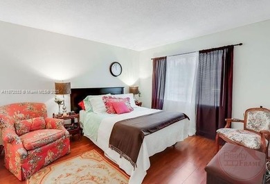 1/1 First Floor bright spacious unit in desirable community of