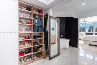 Spectacular modern apartment completely remodeled, modular