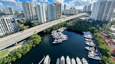 Spectacular modern apartment completely remodeled, modular
