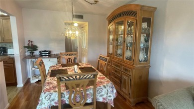 Bring offers! A perfect unit, the perfect location, for YOUR