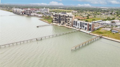 Gorgeous waterfront property located in the prestigious Catalina