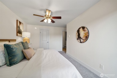 Just reduced to $599,900 -- Top-floor penthouse in Fremont!