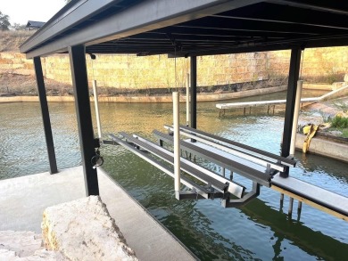 **PRICE IMPROVEMENT !**  HOUDINI WAY at LEGENDARY ESTATES -