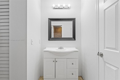 Beautiful and ready to move in! Perfect for first-time buyers