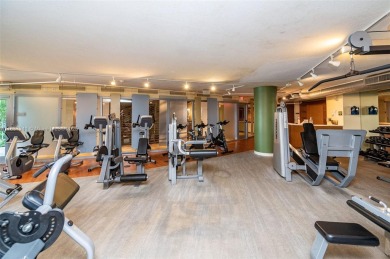 Stunning 25th floor condo w unmatched views & full resort