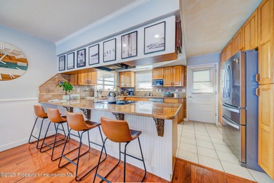 AMAZING INVESTMENT OPPORTUNITY! WATERFRONT GULF-ACCESS TROPICAL