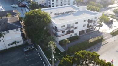 Beautiful and spacious 3 bedrooms & 3 full bathrooms condominium