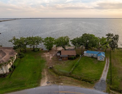 Extraordinary Views!!! A Waterfront Dream on Choctawhatchee Bay