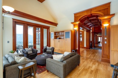 Perched at the top of the exclusive Sunridge Plateau