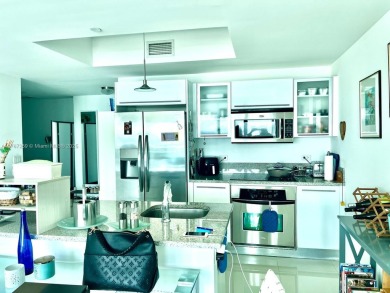 Discover the ultimate downtown Miami living at Marina Blue!