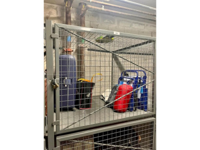 Discover the ultimate downtown Miami living at Marina Blue!