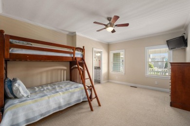 What's not to love about this spacious - just over 6,000