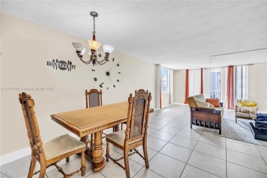 Sunlit and spacious 2BD/2BA corner unit on the 3rd floor in