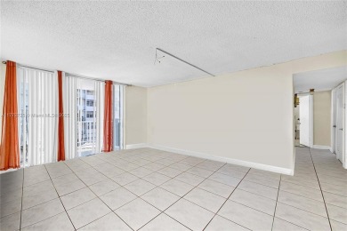 Sunlit and spacious 2BD/2BA corner unit on the 3rd floor in