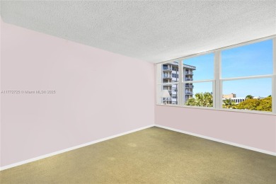 Sunlit and spacious 2BD/2BA corner unit on the 3rd floor in
