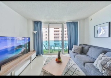 1 bedroom one and a half bathroom, fully furnished Condo. The