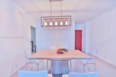 1 bedroom one and a half bathroom, fully furnished Condo. The