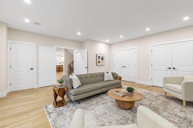 Stunning 5 Bed 4 Bath New Construction In Long Beach! A Coastal