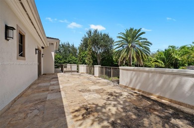Gated & beautiful mediterranean estate in North Pinecrest