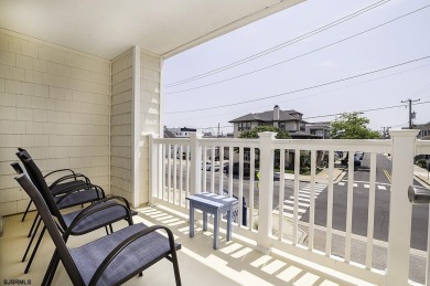 Full 1BR suite, w/ separate bedroom w/ a king bed, living room