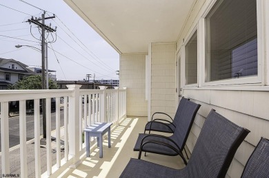 Full 1BR suite, w/ separate bedroom w/ a king bed, living room