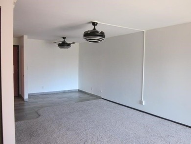 Inviting 2nd floor condo in the desirable Cloisters of Forest