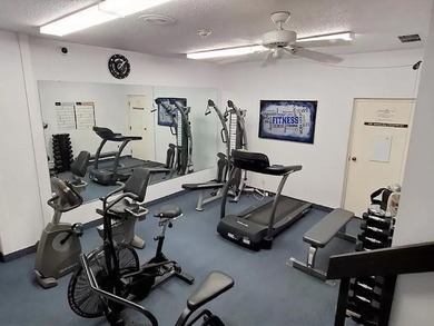 Inviting 2nd floor condo in the desirable Cloisters of Forest