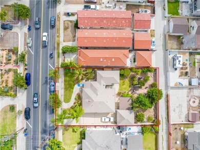 EXCEPTIONAL BUILDER/INVESTOR OPPORTUNITY in SAN PEDRO!  Large