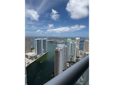 Exceptional Opportunity at Icon Brickell 51st Floor.
Welcome to