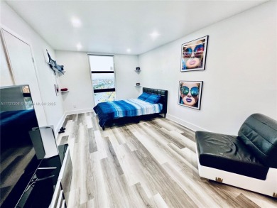 Great opportunityPLETELY RENOVATED!  Biggest 2B/2B PENTHOUSE