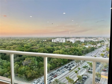 Great opportunityPLETELY RENOVATED!  Biggest 2B/2B PENTHOUSE