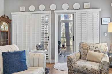 GORGEOUS Immaculately Maintained 3 Bedroom 2 Bath 1st Floor End