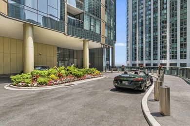 Lakeshore East's newest lakefront building, Cirrus Condominiums