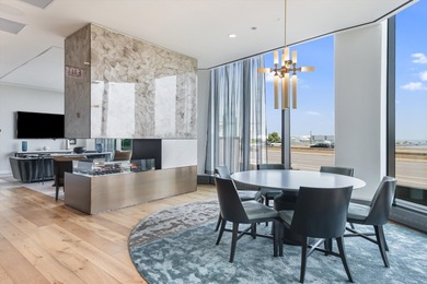 Lakeshore East's newest lakefront building, Cirrus Condominiums
