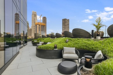 Lakeshore East's newest lakefront building, Cirrus Condominiums