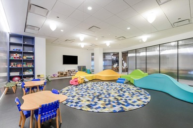 Lakeshore East's newest lakefront building, Cirrus Condominiums