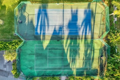 Luxurious Riverfront Townhome with Stunning Caloosahatchee Views