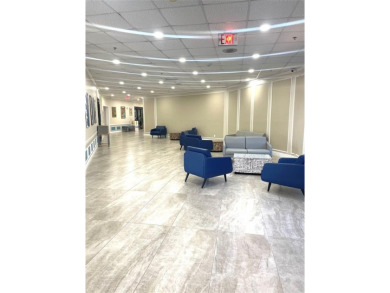 Don't miss the well- priced  1 bed and 1.5 bath located on the