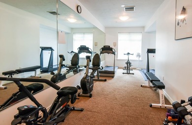 PRICED TO SELL! HIGHLY MOTIVATED SELLER!! Amazingly conveniently