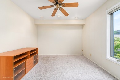 Welcome to Cambridge on the Lake! This spacious *Regency* model