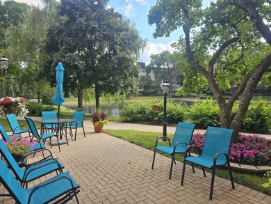 Welcome to Cambridge on the Lake! This spacious *Regency* model