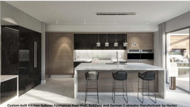 Just 3 blocks from the beach, this luxurious villa offers an