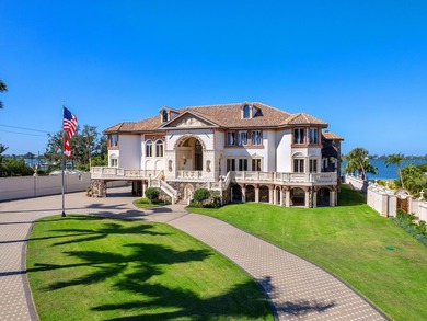 Welcome to Villa Meraviglia - A Home Beyond Imagination. An